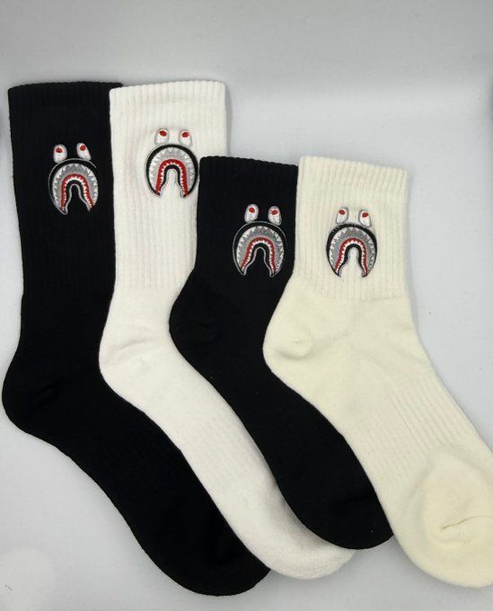 Chaussettes BAPE Shark Noires et Blanches | A Bathing Ape