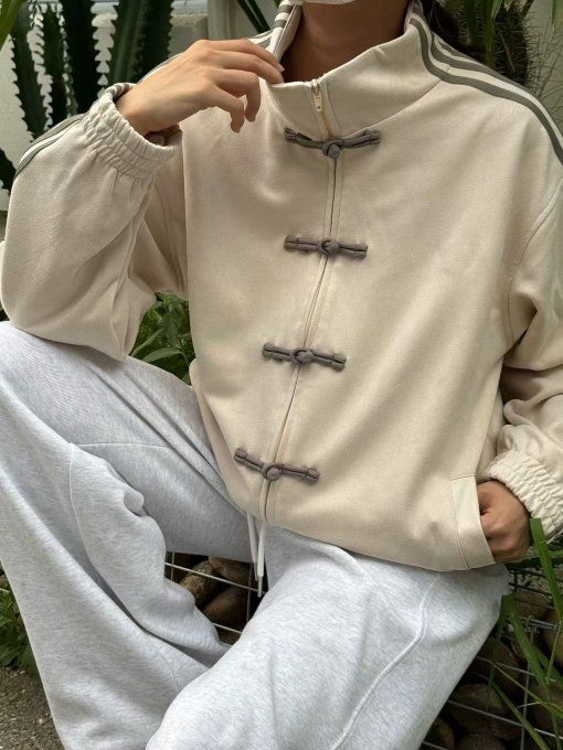 Veste Adidas Nouvel An Chinois Crème en Daim – Streetwear